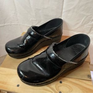 Dansko shoes